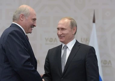 Лукашенко е готов да организира среща между Путин и Зеленски