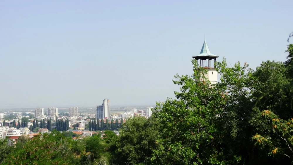 Предимно слънчев и топъл ден днес в Пловдив