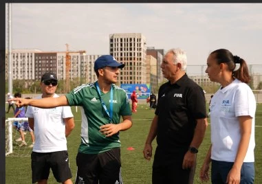 Христо Стоичков откри нова футболна академия, като пратеник на FIFA