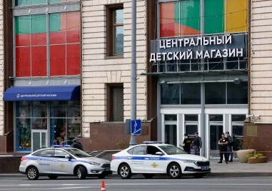Жертва и ранени при експлозия в магазин за играчки в Москва