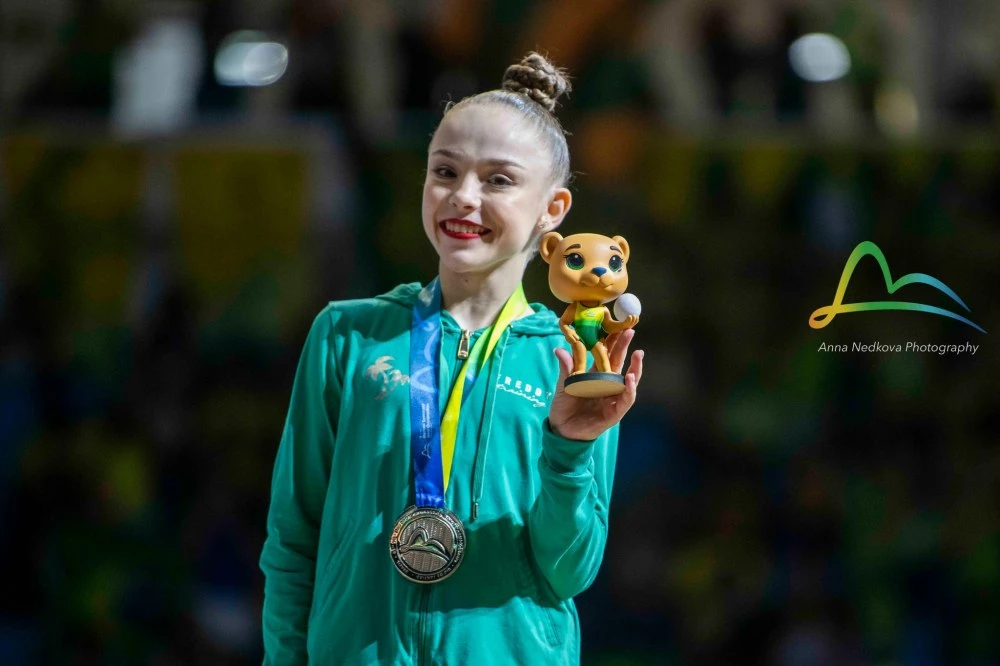 Стилияна Николова с три сребърни медала и един бронз на Световното