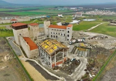 Дружествата около Исторически парк със запори за над 2 млн. лева , Ивелин Михайлов отказа коментар