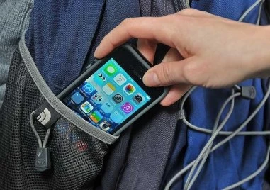 Непълнолетен е в ареста за грабеж на телефон в центъра на Асеновград