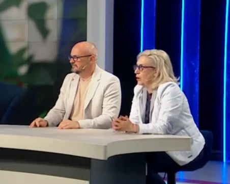 Румен Радев като политически играч: Готви ли президентът мащабен проект