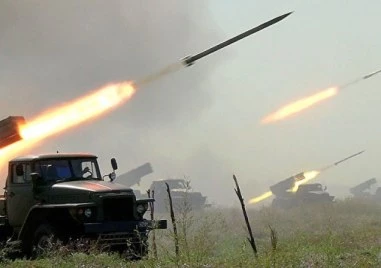 Русия с нова масирана атака: Изстреля над 600 дрона и ракети срещу Украйна, 10 души са загинали