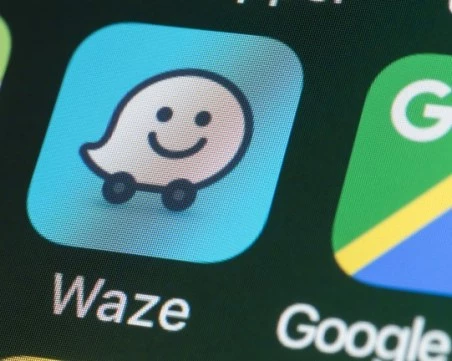Приложението Waze вече е с нови и подобрени функции, лови и най-хитрите камери