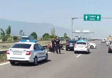 Младежи са с опасност за живота след катастрофа на АМ Тракия край Пловдив