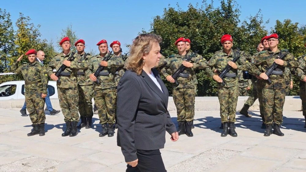 Наталия Киселова: Правим първи бюджет в евро, приоритет на правителството е преминаване към еврото