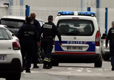 Мъж намушкал днес следобед петима души в хотел в южния