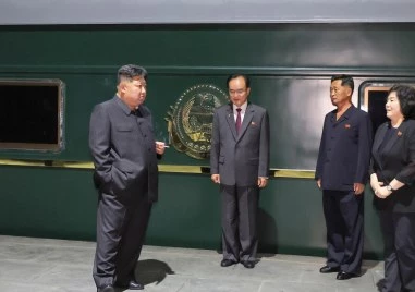 Севернокорейският лидер Ким Чен Ун пристигна в китайската столица Пекин