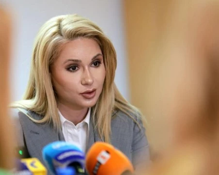 Кандидатът за зам.-омбудсман Мария Филипова: Институцията трябва да дава подкрепа на държавните органи