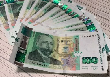 Депутатите с нови заплати от почти 8000 лева