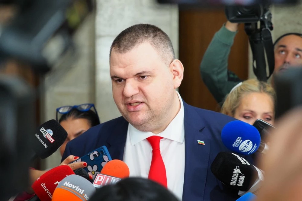 Пеевски: Няма да позволя някой да тресе страната
