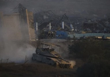 Израелските сили напредват в Газа, въпреки призивите за край на офанзивата
