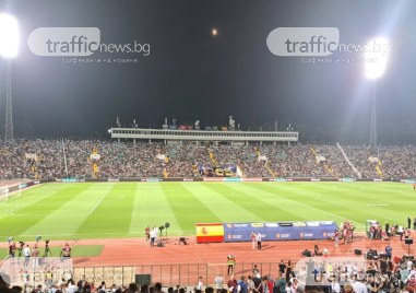 Вижте съставите на България и Испания, футболист на Ботев е титуляр