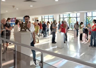 Юбилейното издание на традиционната изложба 15х5 – живопис графика скулптура