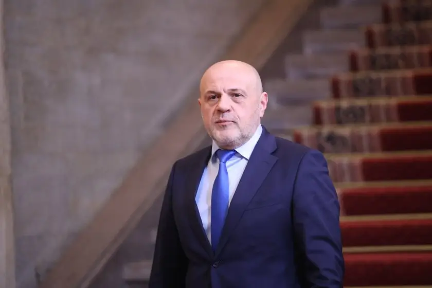 Най-късно до средата на октомври се очаква второто плащане по ПВУ