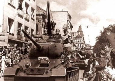 На този ден: Деветосептемврийският преврат поставя началото на комунистическия режим в България