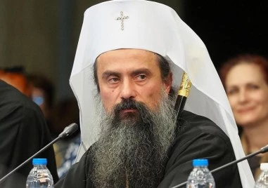 Българският патриарх и Софийски митрополит Даниил призова миряните да живеят в