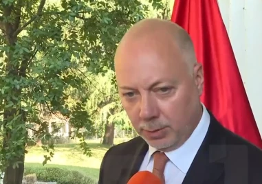 Премиерът за деребеите в речта на президента на 6 септември: Не знам кой е султанът