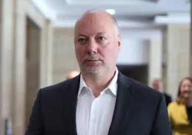 Росен Желязков отива на официално посещение в Черна гора