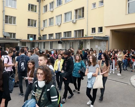 Второ класиране за „Медицина