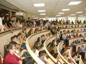 Класиране на приетите за обучение срещу заплащане в МУ-София за учебната 2025-2026 година