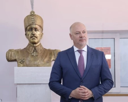 Росен Желязков откри бюст паметник на Княз Александър I Батенберг в Черна гора