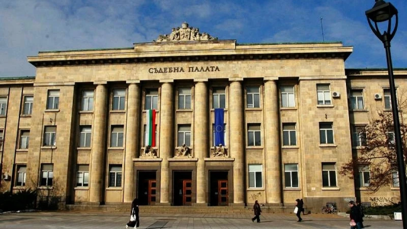 Съдът в Русе за случая с полицейския шеф: Работим съобразно закона и вътрешното си убеждение