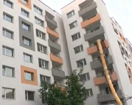 Учени и докторанти от БАН могат да останат без общежитие в София, ремонират блок с месеци