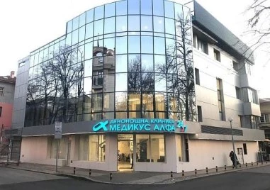 Пловдивчанин е „опериран в болница, докато бил на екскурзия в чужбина