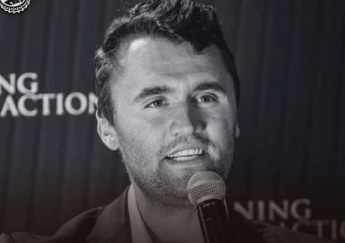 Президентът на САЩ Доналд Тръмп обяви че скоро ще удостои