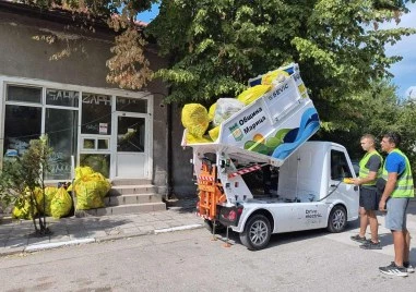 Царацово с мащабно почистване преди празник По терлици и шевици, включи се и първият екокамион