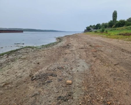 Нивото на Дунав продължава да спада, само за ден е с един сантиметър по-ниско