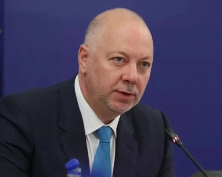 Желязков: МВР и ГДБПЗН показаха умения и усилия за справяне с пожарите