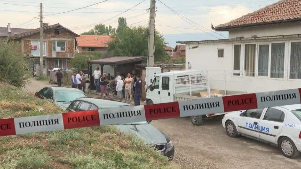 Търсенето на убиеца от село Крайници продължава