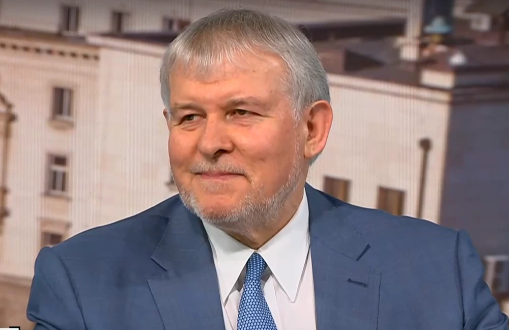Румен Христов: Очаква ни тежък политически сезон