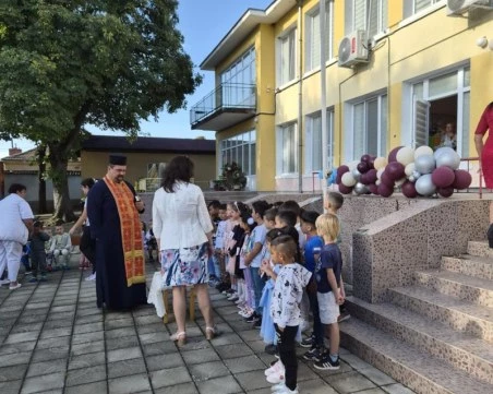 Община Брезово даде старт на новата учебна година с тържества и вълнение