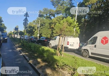 Втори учебен ден, втора блокада: Пловдив пак потъна в тапи