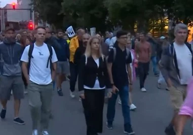 Протестиращи за пореден път подкрепиха Благомир Коцев във Варна