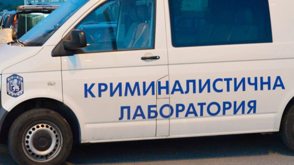 Мъртвата жена, открит във Варна, е била с прободни рани в сърцето