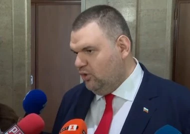 Пеевски: Правителството оцелява благодарение на мен, имам дълг към хората