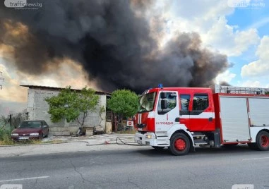 Мъж пострада при пожар в сервиз за газови уредби в Пазарджик