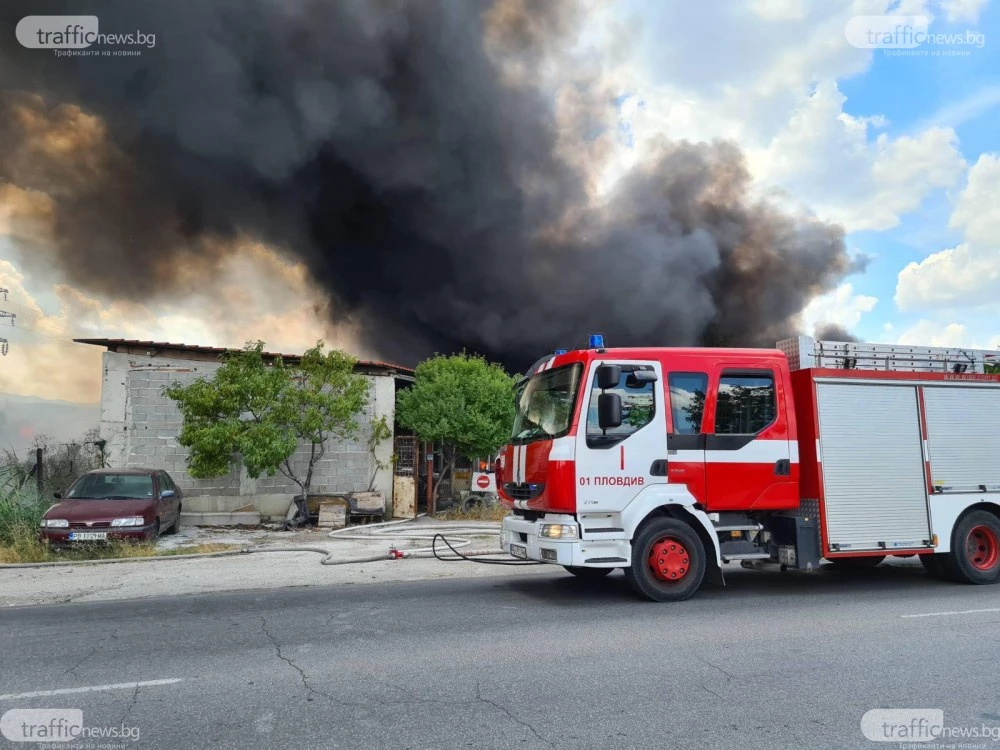Мъж пострада при пожар в сервиз за газови уредби в Пазарджик