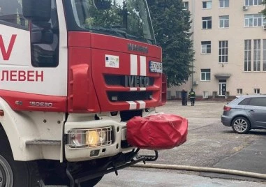 Локализиран е пожарът край рафинерия Плама” в Плевен
