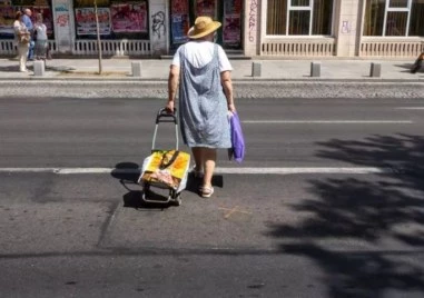 Две седмици след влизането в сила на по солени глоби за