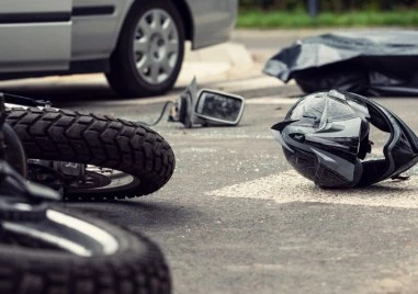 Задържаха български шофьор на камион за катастрофа с жертва в Солун