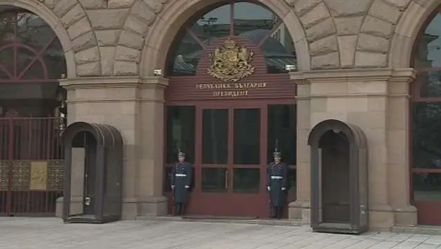Президентството иска изясняване на случая за задържане и мобилизация на български гражданин в Украйна