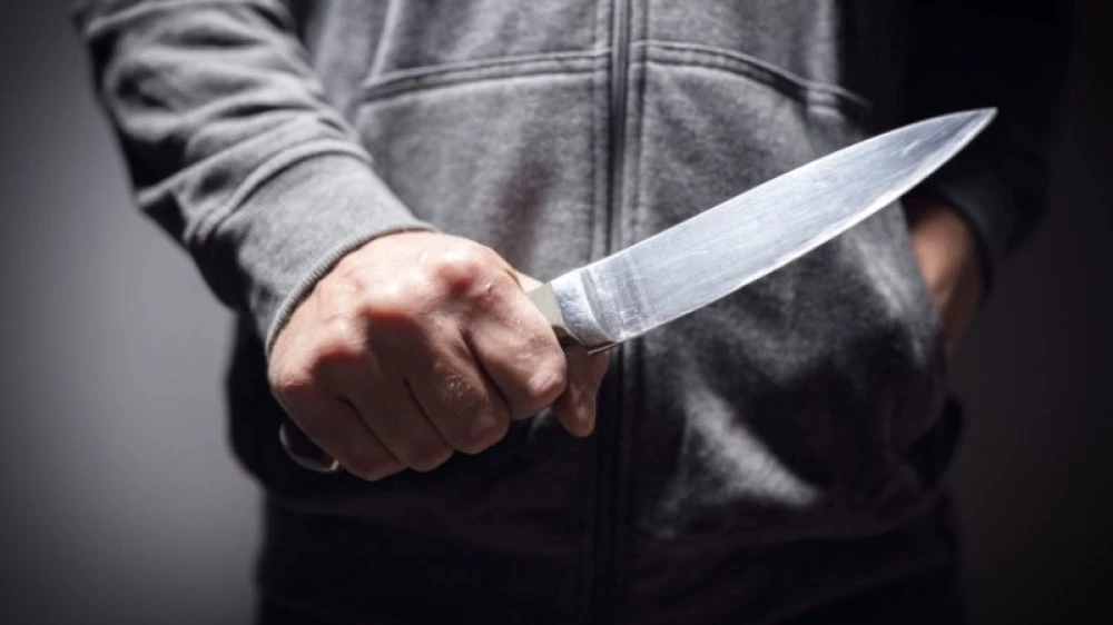 14-годишен ученик намушка свой учител във Франция