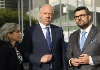 Желязков: От 2026 г. ще бъдат преустановени договорите за транзит на руски природен газ